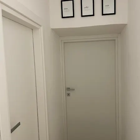 A Casa Di Nenna * ナポリ